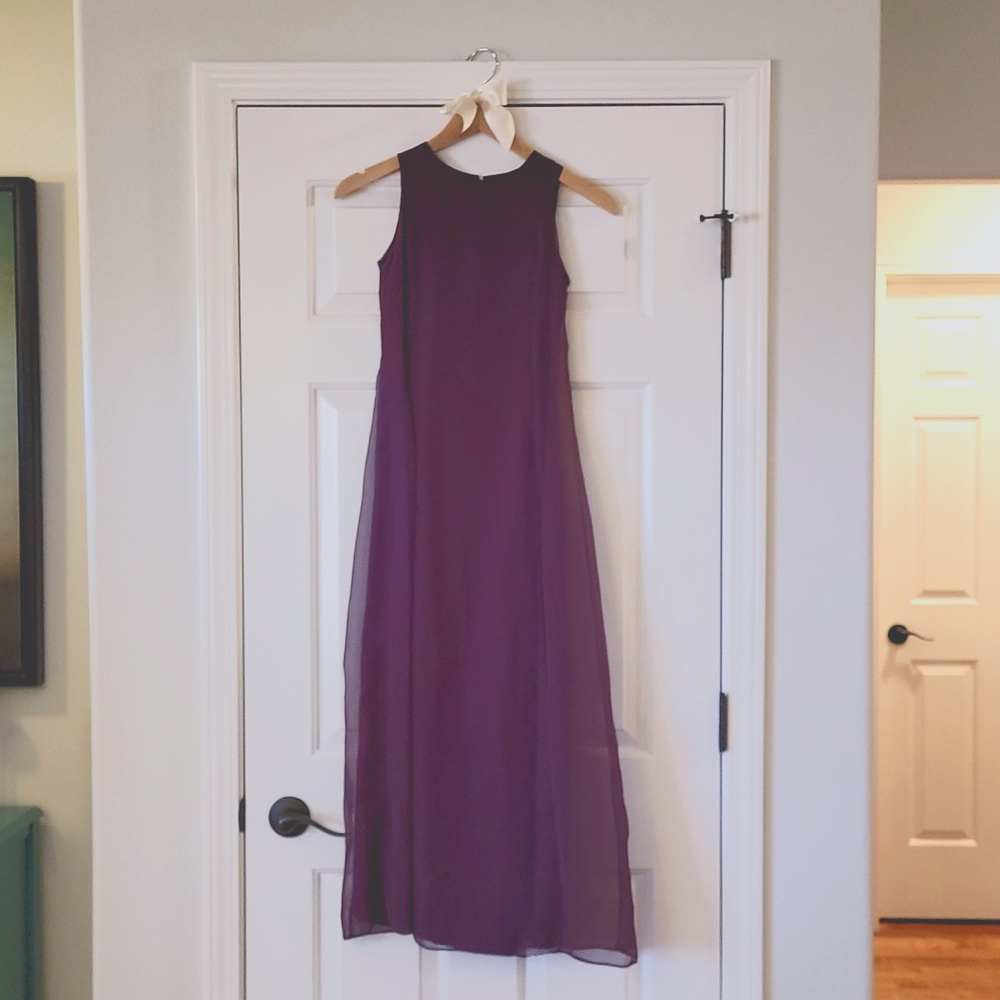 Girls/Teens Deep Purple Formal Gown